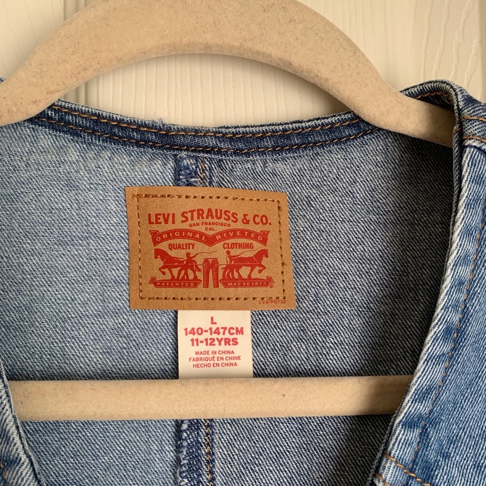 Levi's Kids Blue Denim Button Vest - Picture 4 of 6